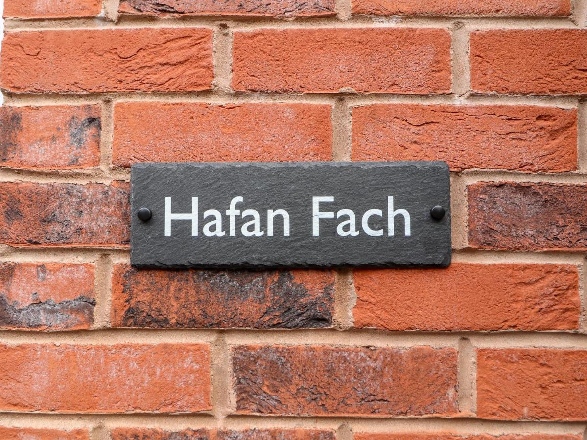 Villa Hafan Fach à Mold Extérieur photo